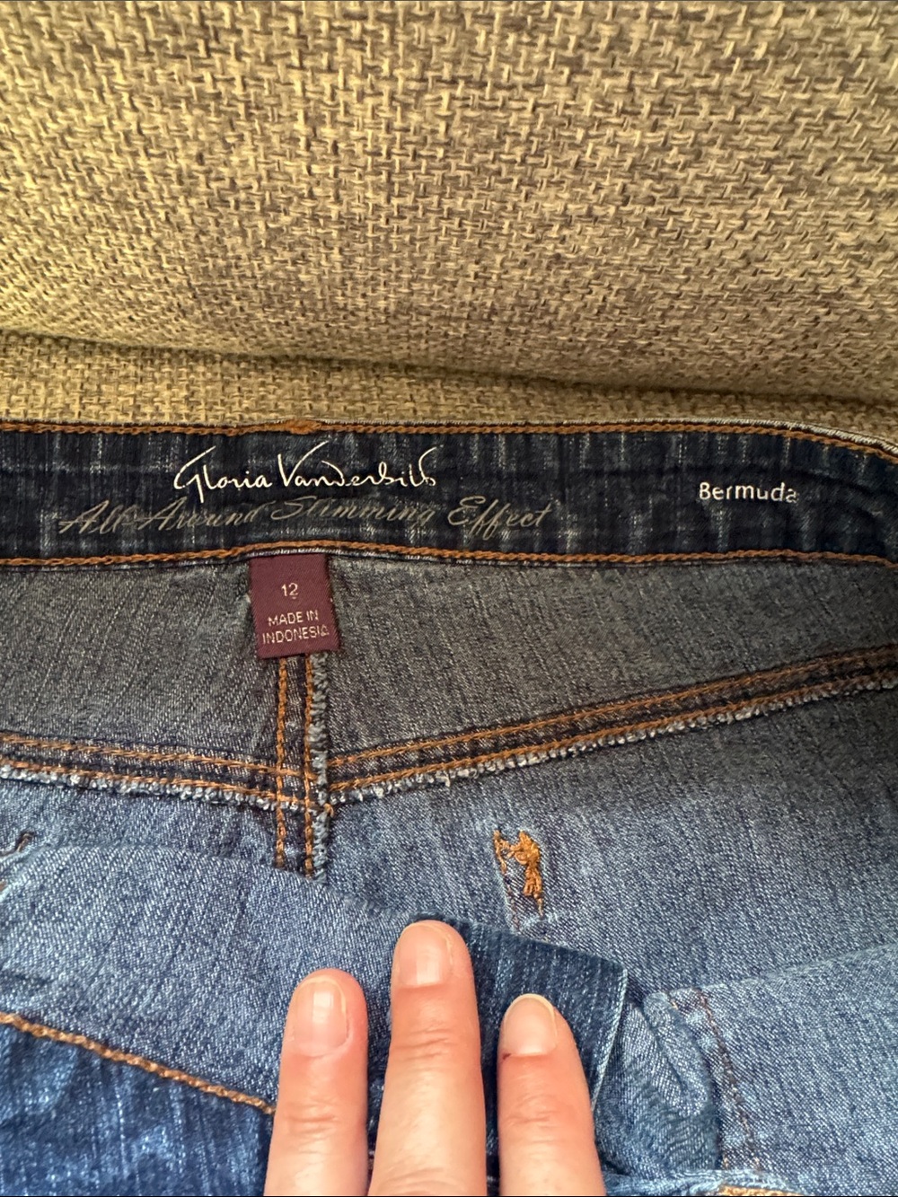 Gloria Vanderbilt Dark Blue Denim Bermuda Shorts - Picture 2 of 3